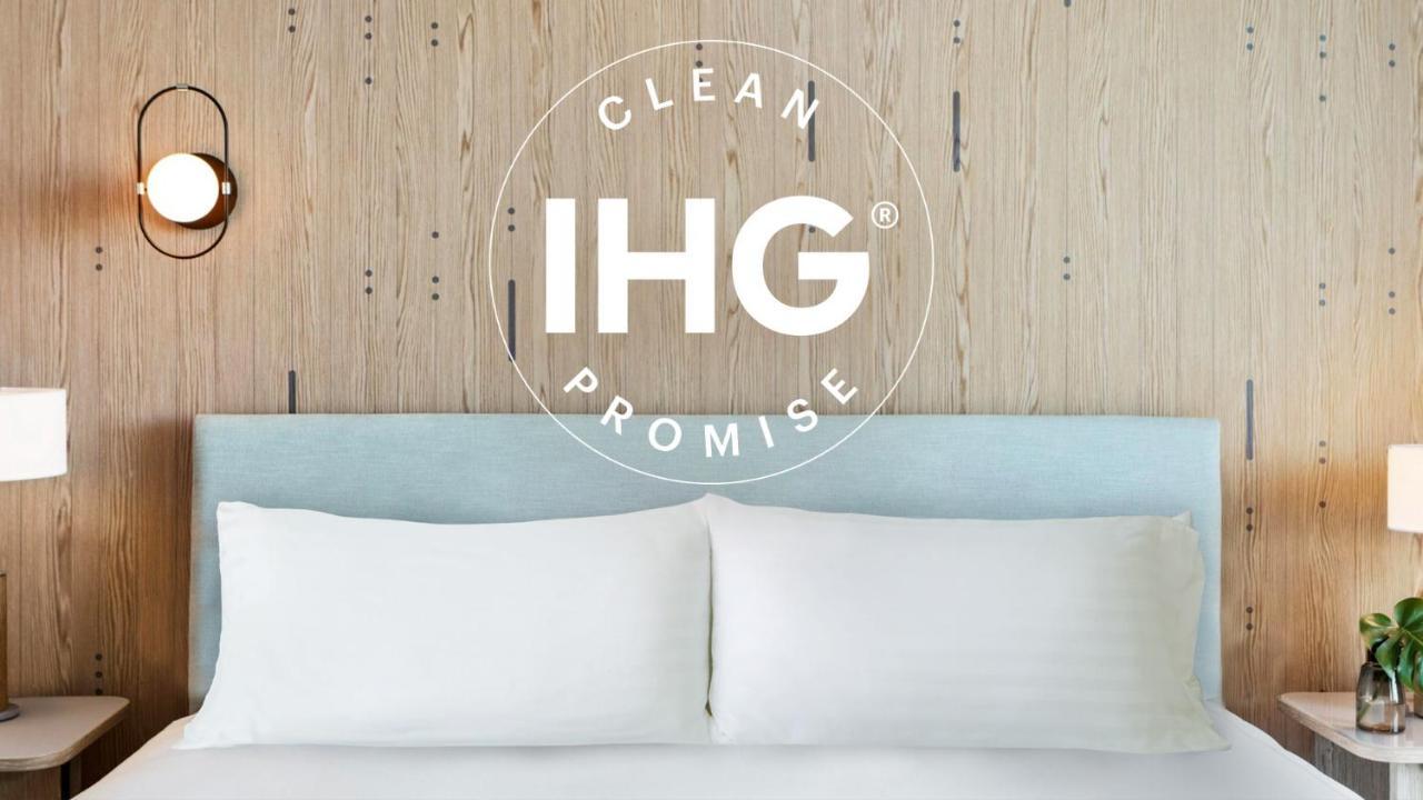 Holiday Inn Express & Suites Laurel Lakes By Ihg Exterior photo